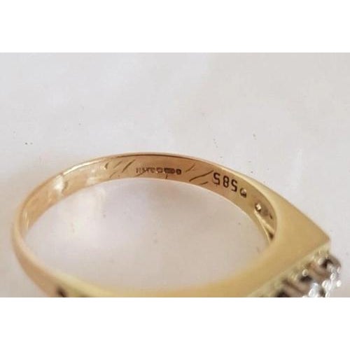 1970s Vintage 14ct Yellow Gold Brilliant-Cut Diamond Dress Ring, 1970s For Sale - Image 5 of 17
