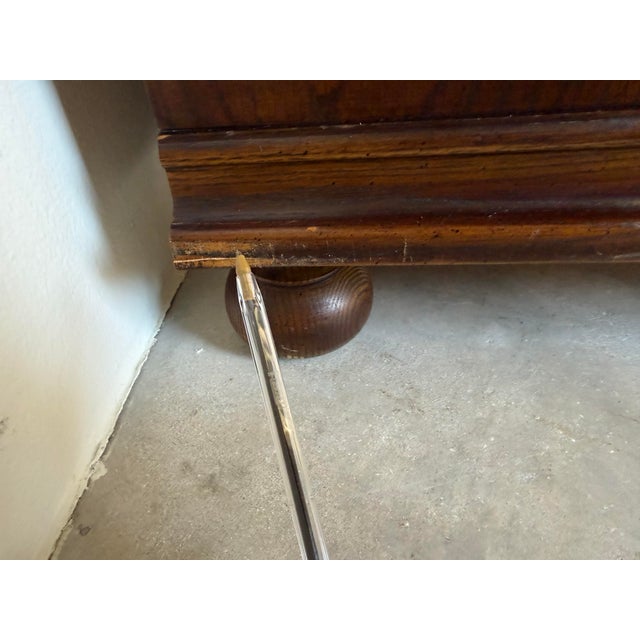 1970 Henredon Traditional English Brutalist Style Folio Nine-Drawer Triple Dresser For Sale - Image 17 of 17
