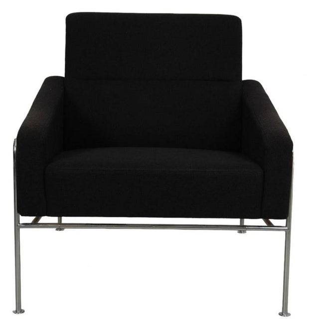 3301 Lounge Chair in Black Hallingdal Fabric by Arne Jacobsen, 2000s For Sale - Image 13 of 13