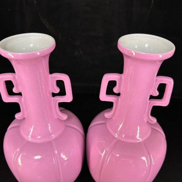 Pair of Chinese Pink Glazed Porcelain Vases With Handles For Sale - Image 4 of 9