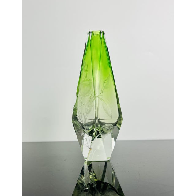 Green Uranium Art Glass Vase with Hand-Engraved Floral Décor from Moser Karlsbad, Czechoslovakia, 1920s For Sale - Image 3 of 10