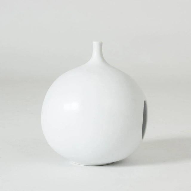 Pungo Vase by Stig Lindberg For Sale - Image 3 of 8