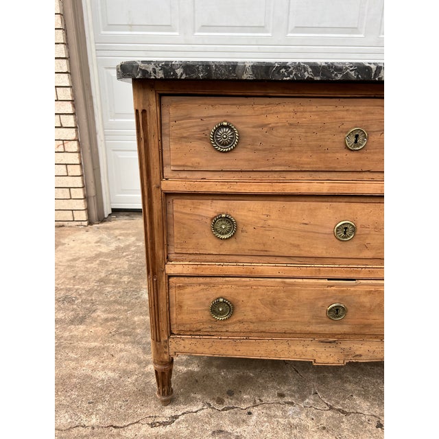 French French 18th Century Louis XVI Marble Top Bleached Walnut Commode For Sale - Image 3 of 12