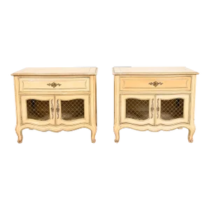 Henredon French Provincial Louis XV Cream Lacquered Nightstands, Pair