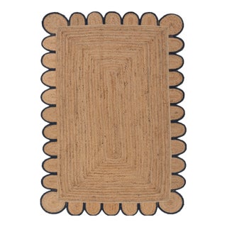 Black Scallop Edge Jute Rug 3x5 Ft. For Sale