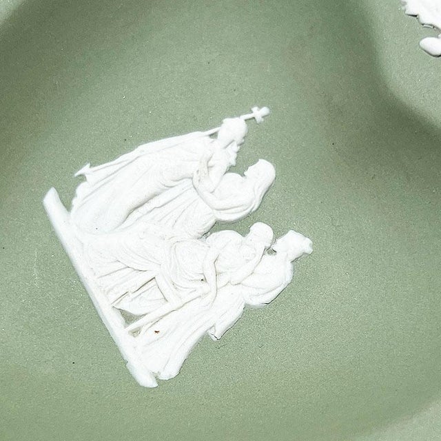 English Vintage Jasperware Wedgwood Green Heart Trinket Dish With Religious Scene For Sale - Image 3 of 4