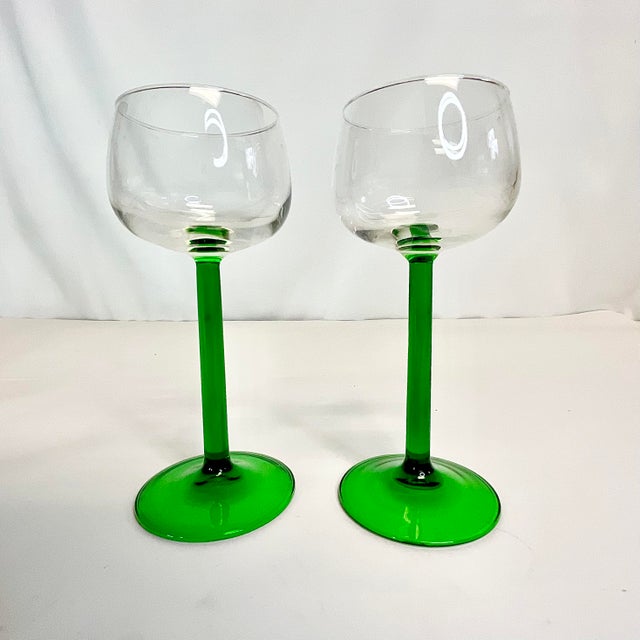Mid 20th Century French Hollywood Regency Bottle Green Stem Wine Glasses - Set of 10. For Sale - Image 4 of 9
