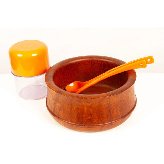 1960s Mid-Century Danish Teak Bowl by Richard Nissen for Nissen Denmark, 1960s For Sale - Image 5 of 8