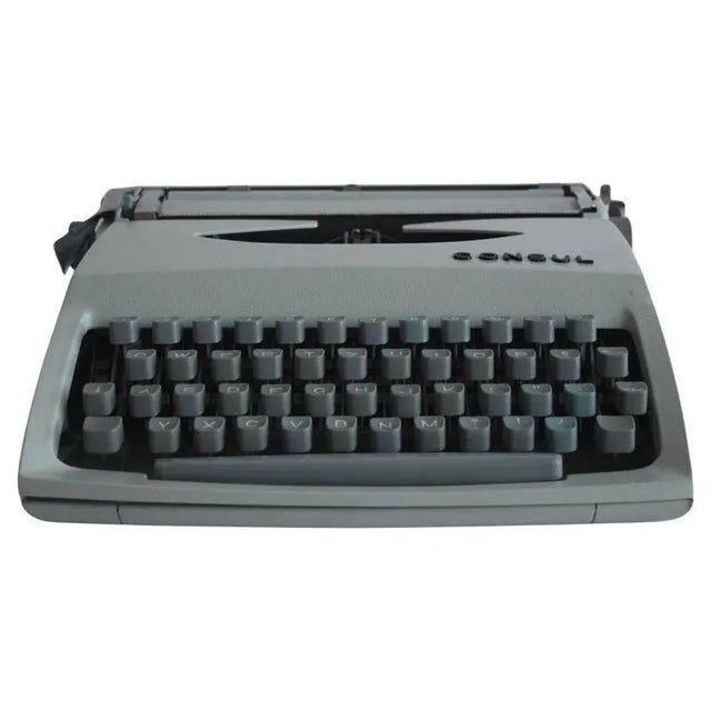 Vintage Consul Typewriter with Case, Czechoslovakia, 1960 For Sale - Image 14 of 14