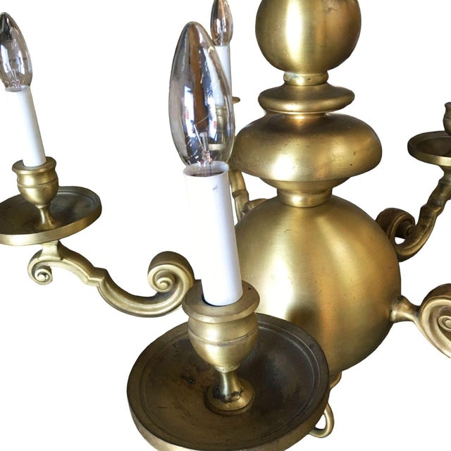 1990s English Georgian Style Heavy Brass 5 Arm Electric Chandelier For Sale In Los Angeles - Image 6 of 8