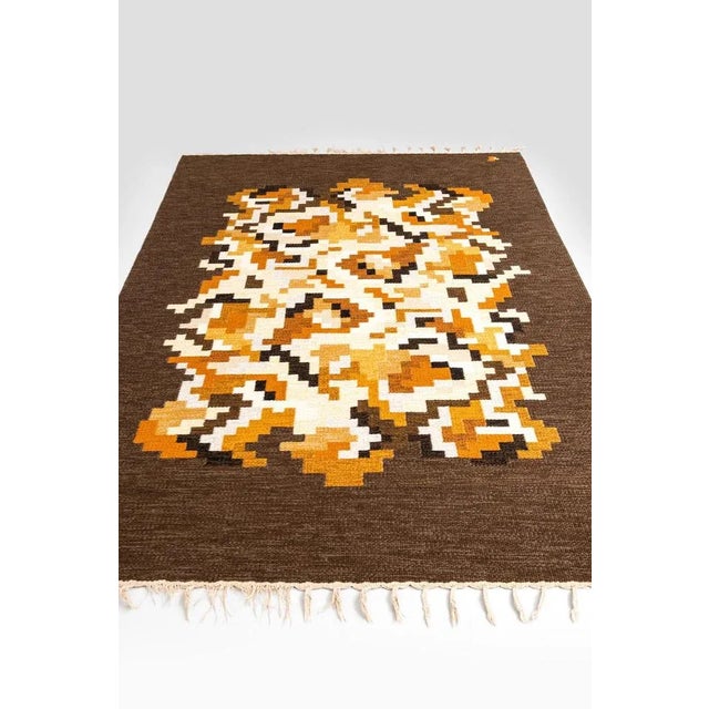 Korall Brun Rug by Erik Lundberg for Vävaregården, Sweden For Sale - Image 6 of 8