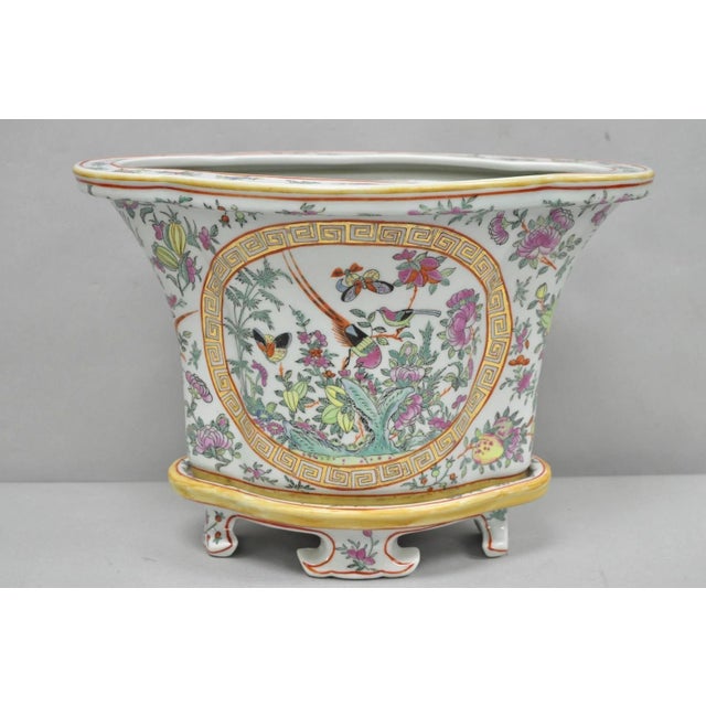 Vintage Chinese Export Porcelain Bird Painted Cachepot Flower Pot Vase For Sale - Image 16 of 16