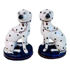 Early 20th Century Staffordshire Dogs, a Pair