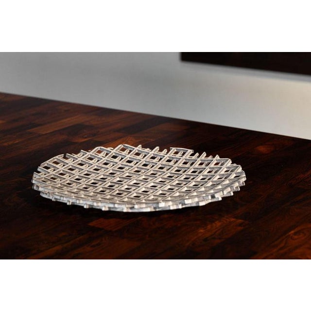 Large and decorative ceramic bowl designed and made by Alessio Tasca, Italy 1970s. This striking ceramic bowl is a...