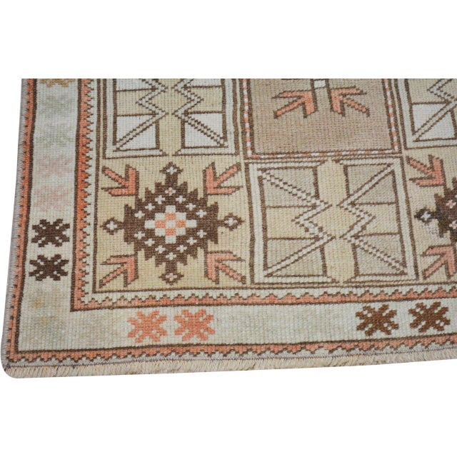 1970s Vintage Turkish Anatolian Knotted Wool Rug, 2'4''x8'9'' For Sale - Image 5 of 5