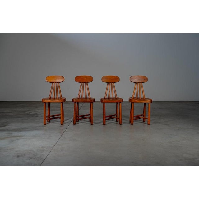 Pine dining chairs The chairs are in a very good condition with traces of usage normal to their age.