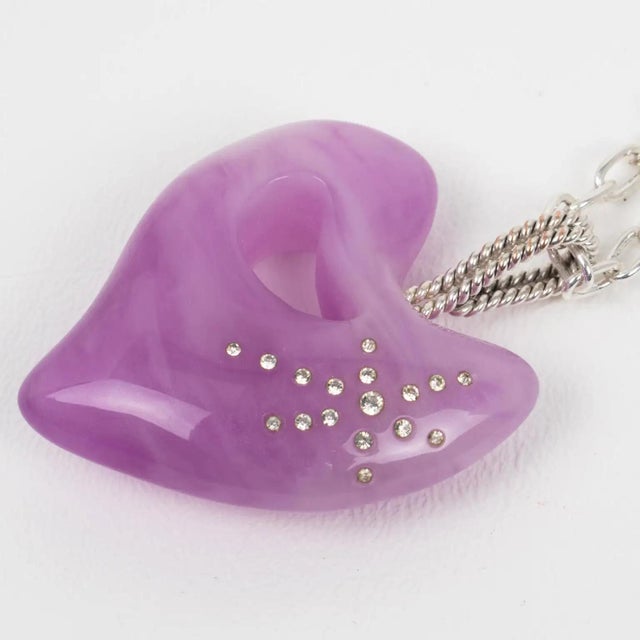 Lavender Christian Lacroix Silvered Metal Necklace with Lavender Resin Heart Pendant For Sale - Image 8 of 11