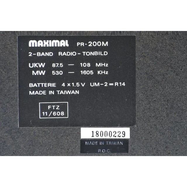 Model Maximal Pr 200 M Wall Radio, Taiwan, 1980s For Sale - Image 9 of 10