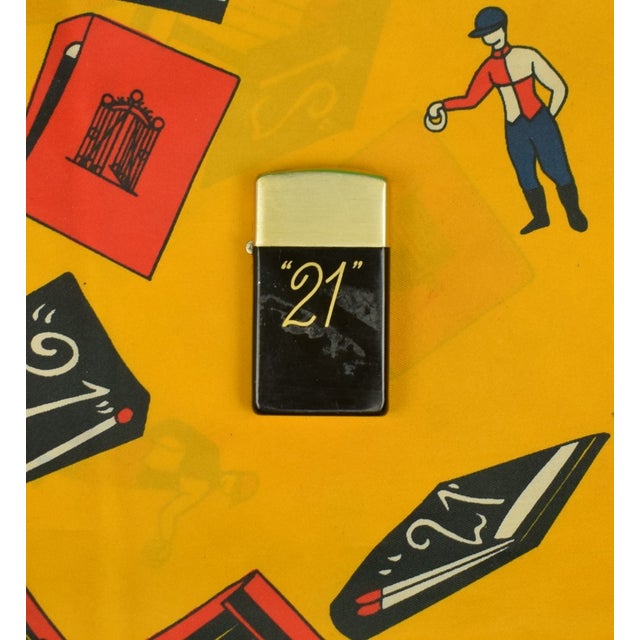 The "21" Club/ Jack & Charlie's Black/ Gold C1950s Lighter For Sale - Image 4 of 5