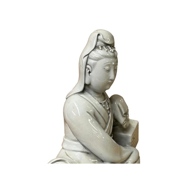 Chinese Vintage Finish Off White Porcelain Reclining Kwan Yin , Bodhisattva Statue For Sale - Image 12 of 13