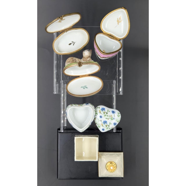 Late 20th Century Vintage Curated Collection Fine Porcelain Trinket Boxes Featuring Tiffany & Co., Limoges & Lenox- Set of 5 For Sale - Image 5 of 18