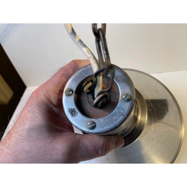 Metal Danish Industrial Aluminium Hanging Lamp by Nordisk Solar, 1940s For Sale - Image 7 of 9