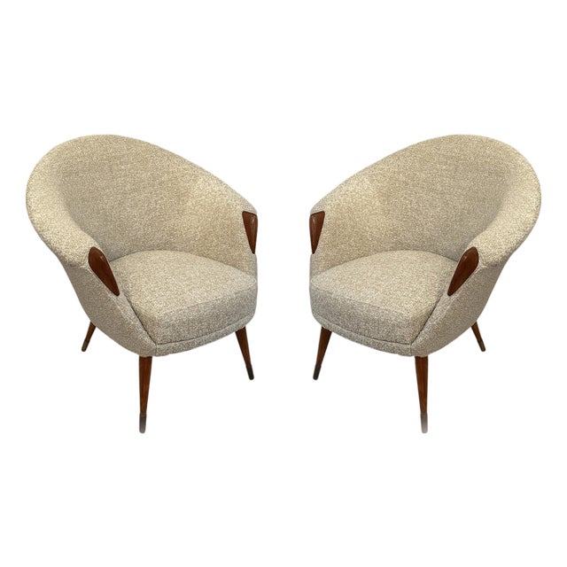 Danish Lounge Chairs in Bouclé and Wood by Nanna Ditzel, 1950s, Set of 2 For Sale
