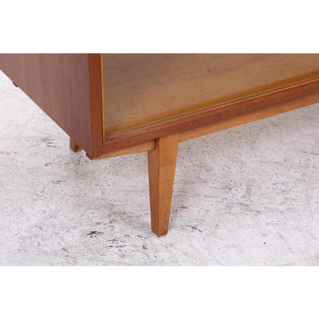 Mid-Century Modern Walnut Display Cabinet with Glass Sliding Doors, 1960s For Sale - Image 10 of 13