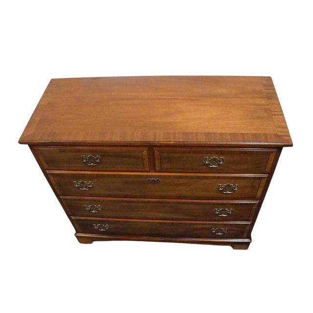 Late 20th Century Stanley Furniture Stoneleigh Collection Solid Banded Mahogany 46" Five Drawer Chest 8713-01 For Sale - Image 5 of 13