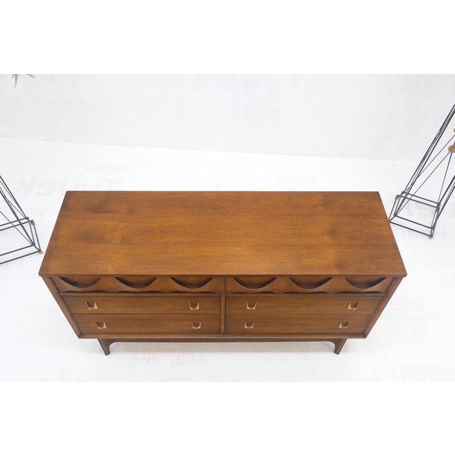 Wood Brasilia Mid Century Modern Walnut 6 Drawer Long Credenza Dresser For Sale - Image 7 of 12