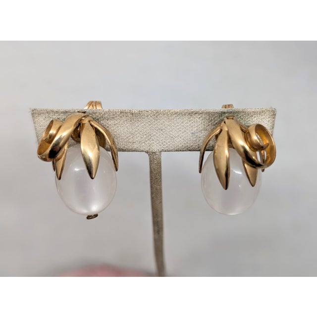 Mid-Century Modern Vintage Signed Napier White Moonglow "Cumquat" Clip Earrings- 2 Pieces For Sale - Image 3 of 7
