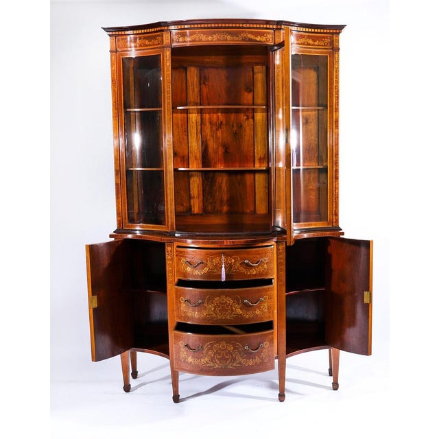 Antique 19th Century Marquetry Serpentine Display Cabinet from Edwards & Roberts For Sale - Image 14 of 18