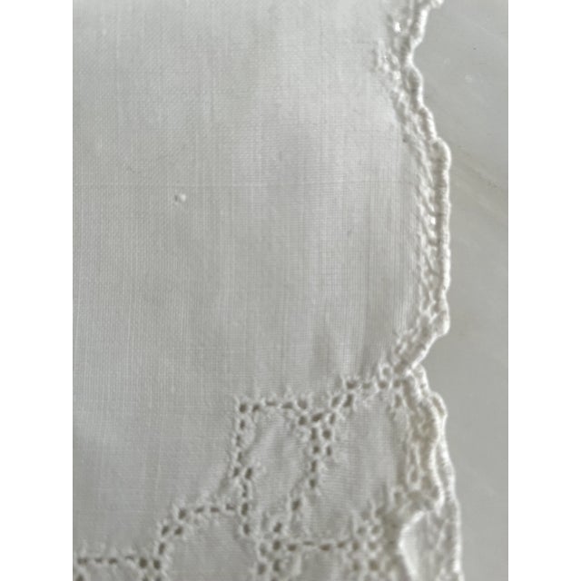 Vintage Hand Embroidered Linen Dinner Napkins, Set of 12 For Sale - Image 9 of 11