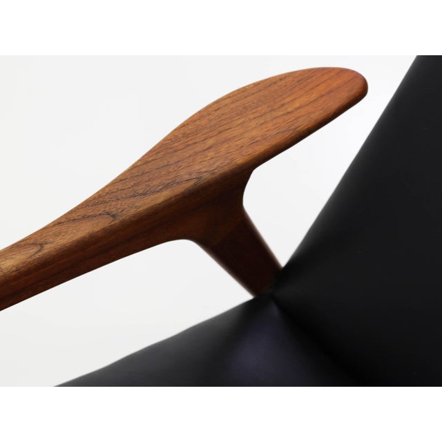 Ruster Lounge Chair by Yngve Ekström in Black Leather, Sweden, 1956 For Sale - Image 9 of 13