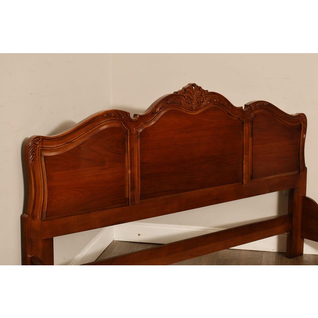Late 20th Century Henredon Carved Cherry King Size Bed Frame For Sale - Image 5 of 18