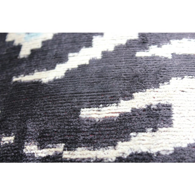 2020s Contemporary Silk Velvet Ikat Pillow Cover Bohemian Pillow For Sale - Image 5 of 10
