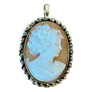 Vintage Victorian 12k Handcarved Cameo Pendant Brooch For Sale