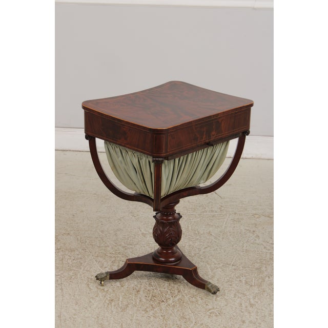 19th Century Antique English 19th Century Mahogany Sewing Work Table For Sale - Image 5 of 18