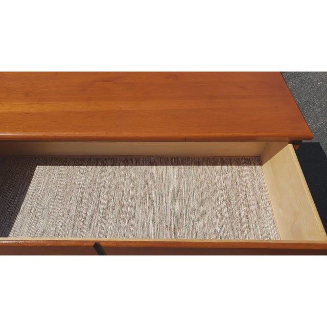 Tan Mid-Century Coburn Manufacturing Chippendale Maple Chest of Drawers For Sale - Image 8 of 11