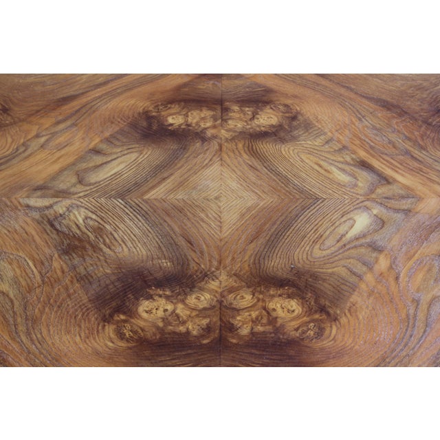 Vintage Figured Burr Walnut Pie Crust Coffee Table, 1920s For Sale - Image 9 of 18