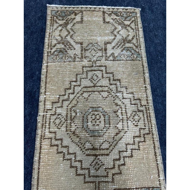 Turkish Yastik Rug 1'4" x 3'1" For Sale - Image 4 of 5