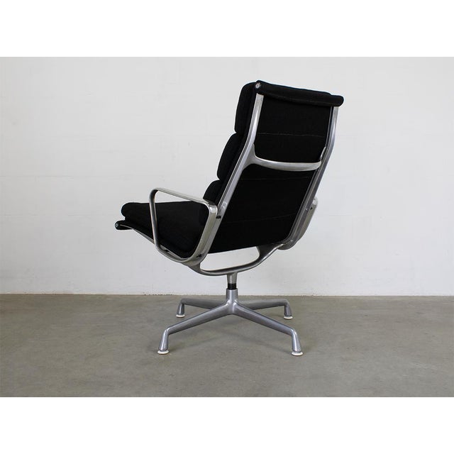 EA 216 Softpad Lounge Chair by Charles & Ray Eames for Herman Miller, 1979 For Sale - Image 3 of 12