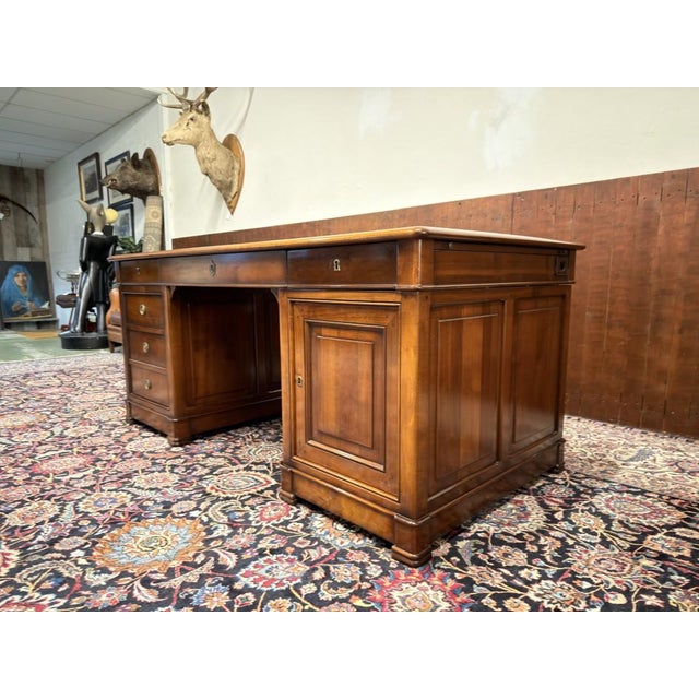 Italian Desk with Leather Top from Assi D'Asolo For Sale - Image 6 of 18