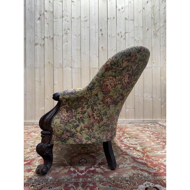 Napoleon III Daybed in Carved Walnut For Sale - Image 4 of 10