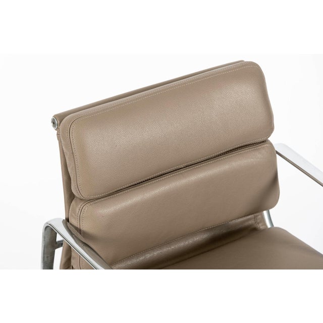 Eames for Herman Miller Tan Taupe Leather Office Chair 2000s For Sale - Image 11 of 12