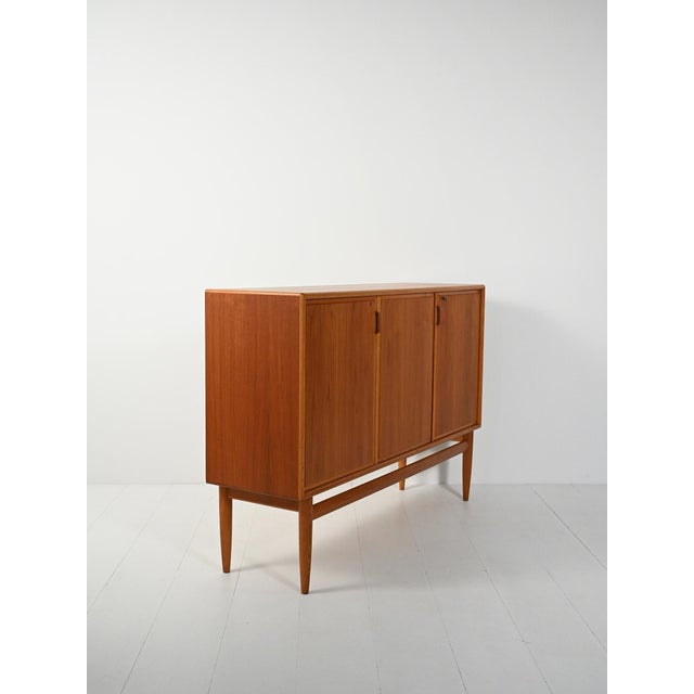 Scandinavian 3-Door Highboard in Oak and Teak, 1950s-1960s For Sale - Image 4 of 11