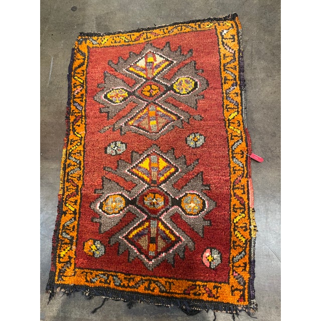 1990s Handwoven Kordish Design Persian Rug - 2'0" X 2'10" For Sale - Image 4 of 4