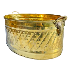 Vintage Mid-Century Brass Elephant Handled Basin