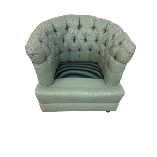 1960s Mid-Century Modern Tufted Barrel Back Club Chairs - Set of 2 For Sale - Image 5 of 7