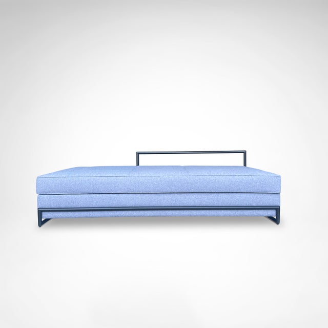 An amazing bauhaus classic by Eileen Gray for Classicon. This daybed was designed in the heyday bauhaus era; 1925. Eileen...